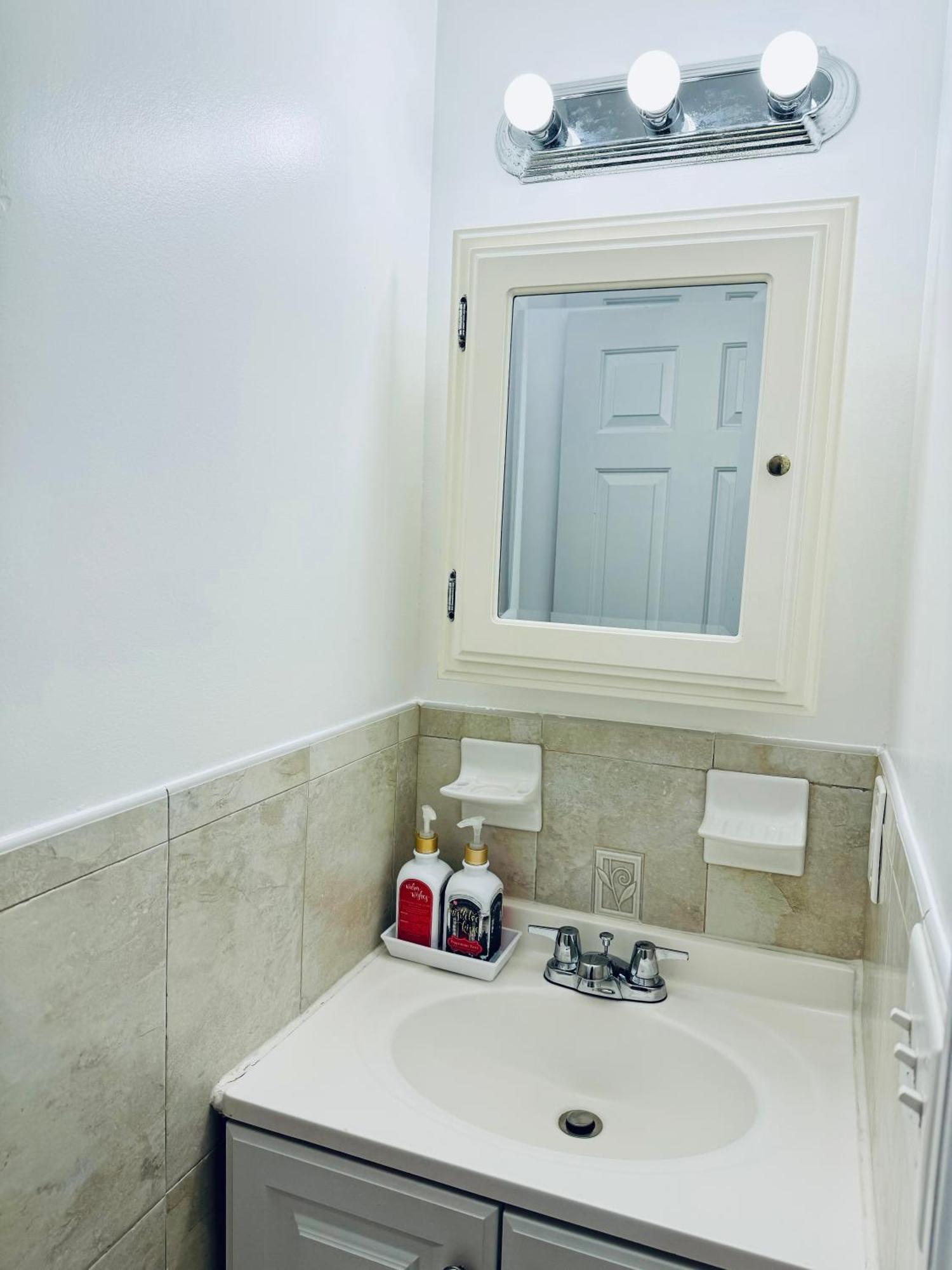 Cozy Evergreen Apartment By Newark Airport 外观 照片